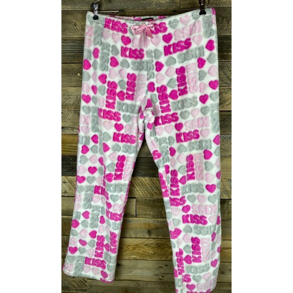 Weekending Womens Plus Sz 1X Thick Soft Kiss Hearts Fleece Lounge Pajama Pants - Picture 1 of 9